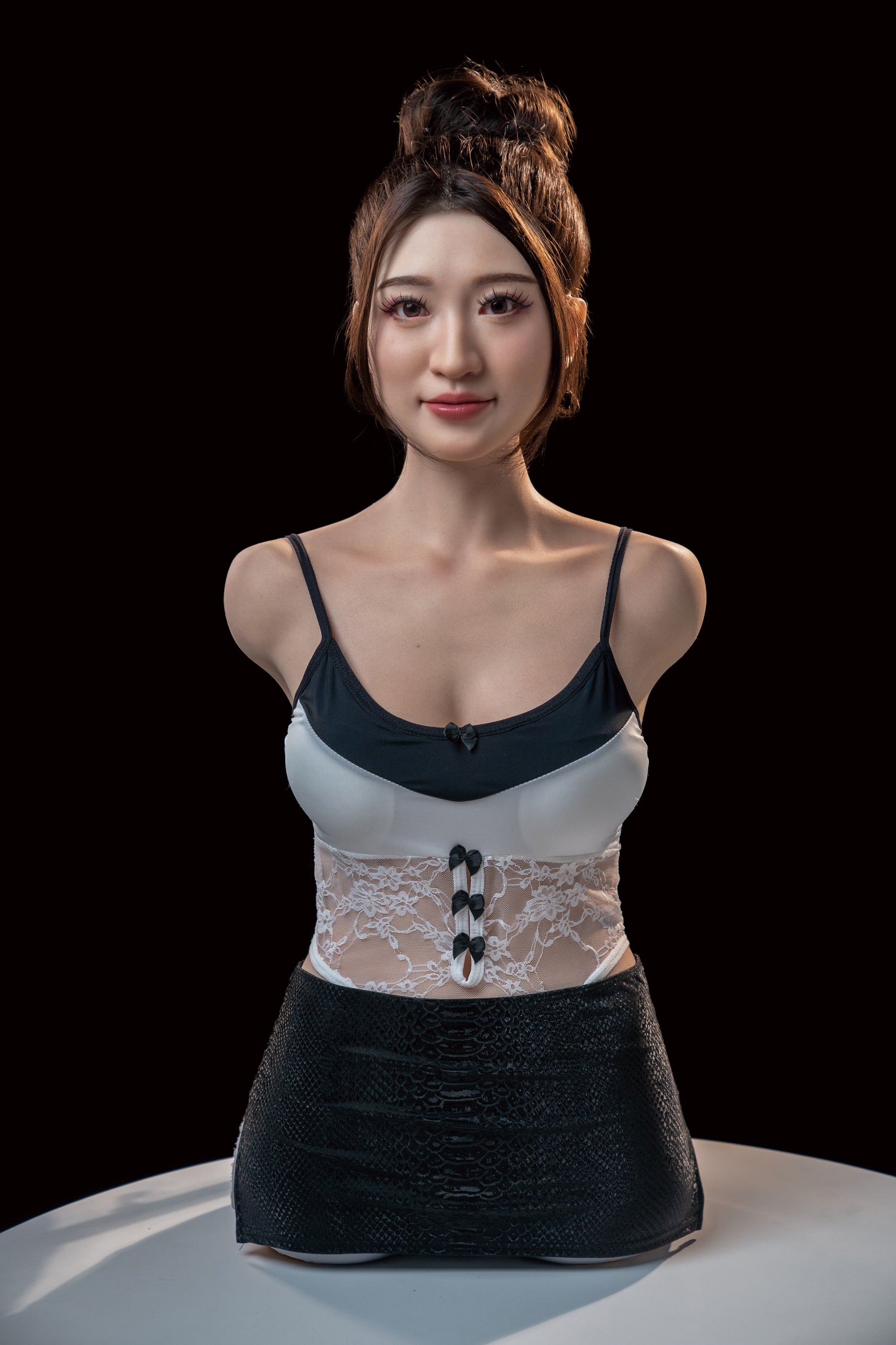 QIAN YOU Yuji (尤姬) – Real-Person Replica Half-Body Silicone Torso Doll