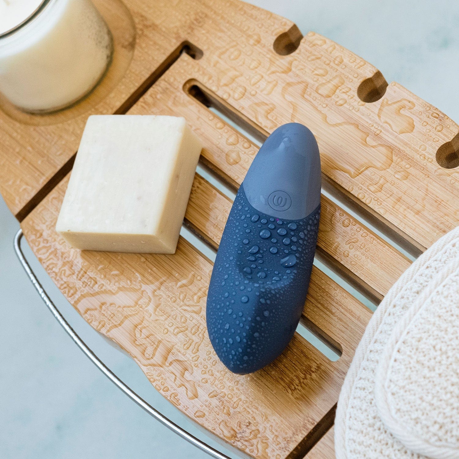 Womanizer - Vibe Dark / Waterproof / hands-free / pin-pointed stimulation 防水 / 免提 / 精准刺激