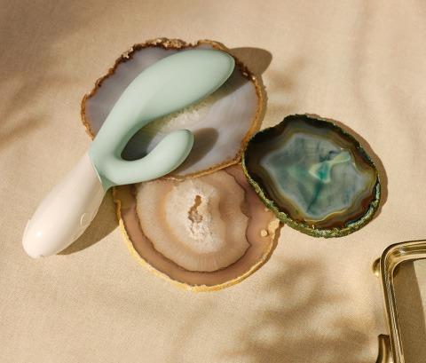 Lelo INA 3 G-spot and clitoral vibrator